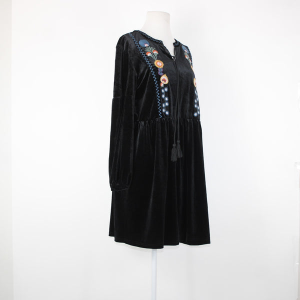 L Love Sz S Black Multi Color Embroidered Tasseled Velvet Poly Spandex Dress