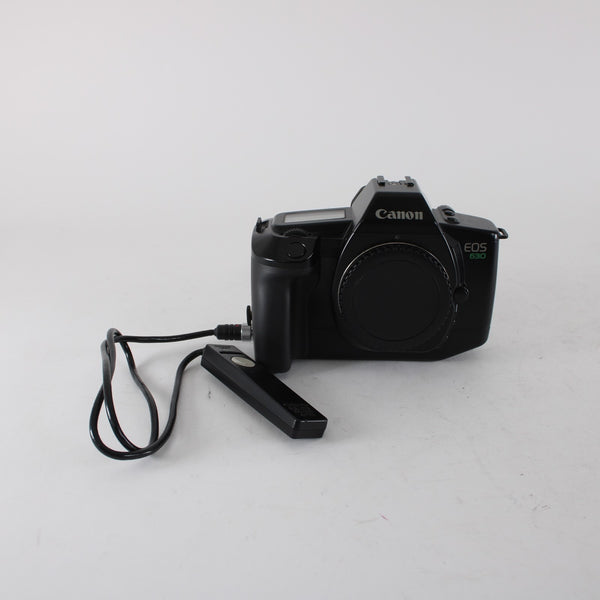 Canon EOS 630 Camera Body NO LENSE With Accessories Camera