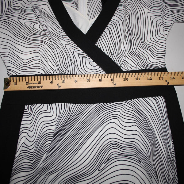 BCBG Maxazria NEW $348 Sz S Midnight Light Wave Black White Aysm Polyester Dress