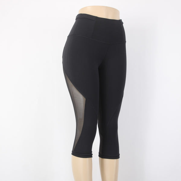 Lululemon AW Capri Pant Sz 4 x 18 Black Mesh Sides Pull On Nylon Lycra Elastane