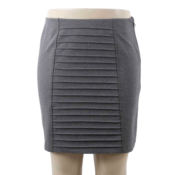 Adrienne Vittadini Sz 12 Gray Pin Tuck Front Pencil Poly Blend Knit Skirt