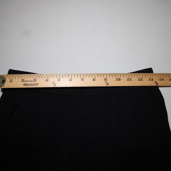 St John? Sz 8 x 25 Black Pleated Elastic Waist Pockets Santana Knit AS IS Capri