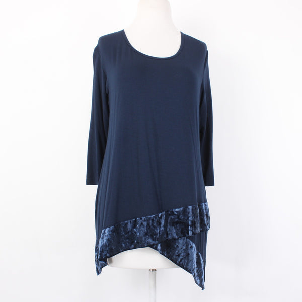 Pebble And Stone Top NEW Sz S Navy Blue Asymmetrical Rayon Spandex Top
