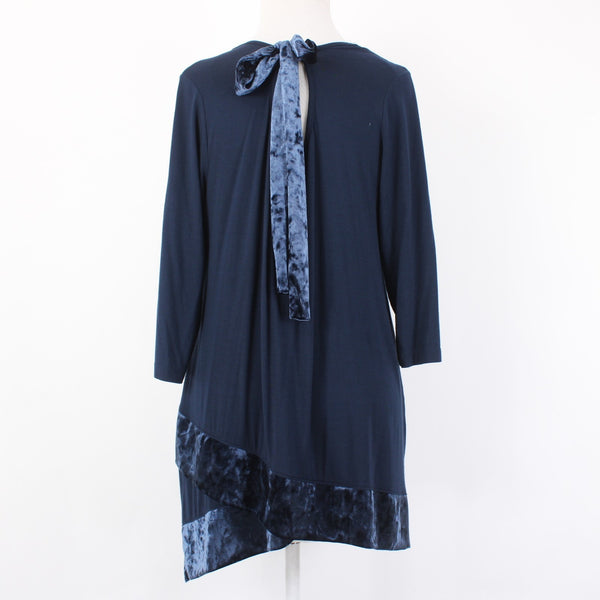 Pebble And Stone Top NEW Sz S Navy Blue Asymmetrical Rayon Spandex Top