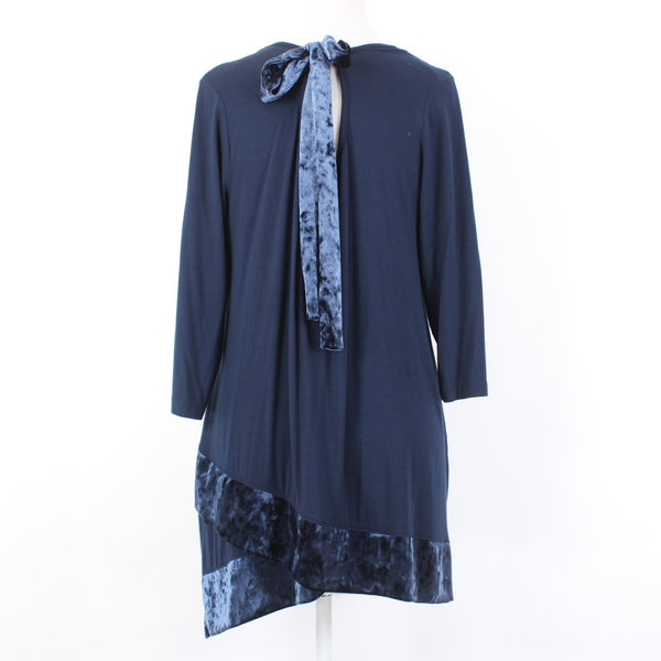 Pebble And Stone Top NEW Sz S Navy Blue Asymmetrical Rayon Spandex Top