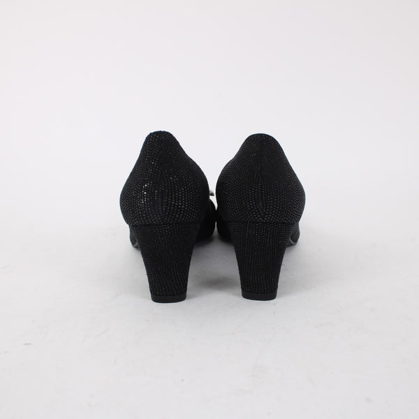 Stuart Weitzman Heels Goose Bump Sz 5.5 Black Silver Leather Textured 2.5" Heel