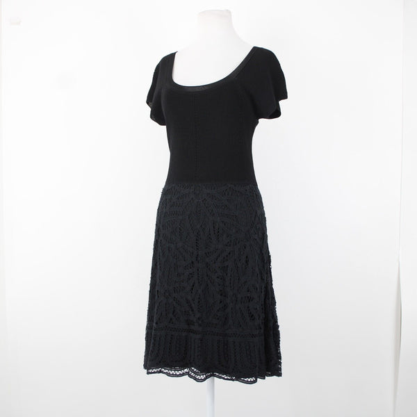 V Christina Sz M Black Lined Lace Bottom Cotton Viscose Spandex Fit Flare Dress