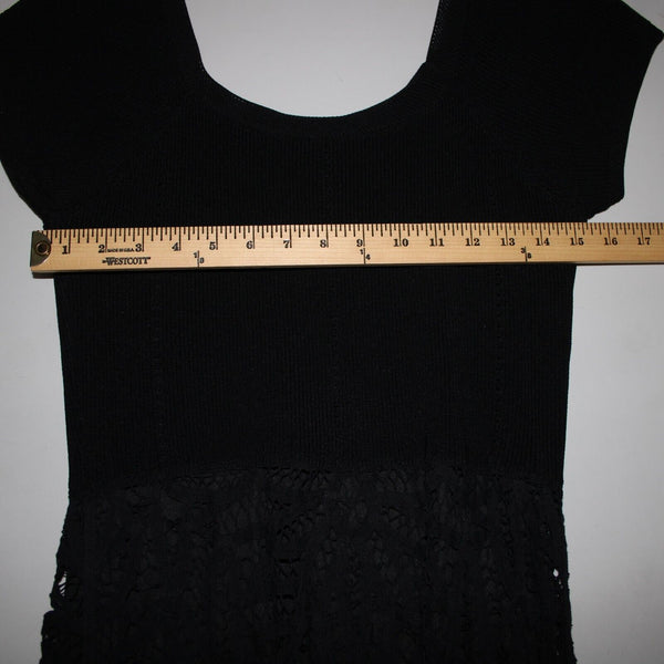 V Christina Sz M Black Lined Lace Bottom Cotton Viscose Spandex Fit Flare Dress