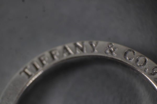 Tiffany Co Sterling Silver Round Artistic Circle Key Chain