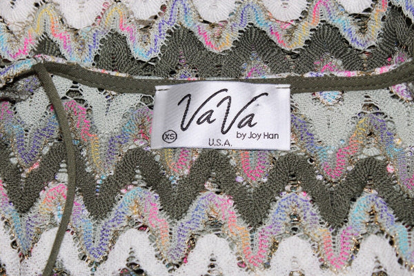 VaVa Sz XS Olive White Pink Gold Polyester Blend Cold Shoulder Bargello Knit Top