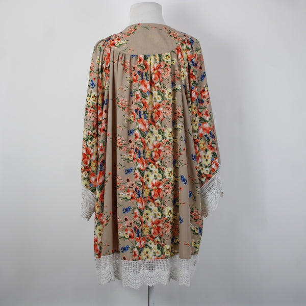 Umgee Sz S/M Tan Pink Multi Color Embroidered Floral Cotton Poly Wrap Sweater