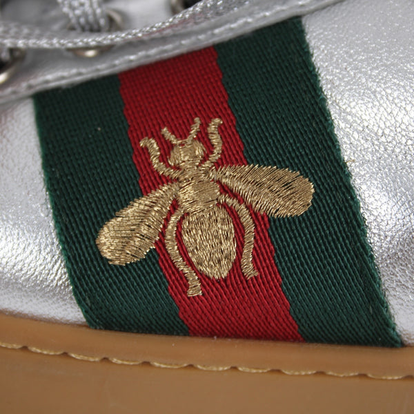 Gucci Flats Sz 35 Silver Green Multi Color Metallic Logo Lace Up Leather Flats