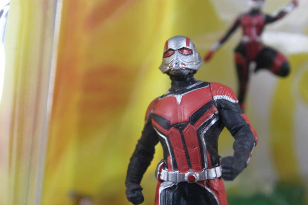 Disney Marvel Ant-Man And The Wasp Figurine Set