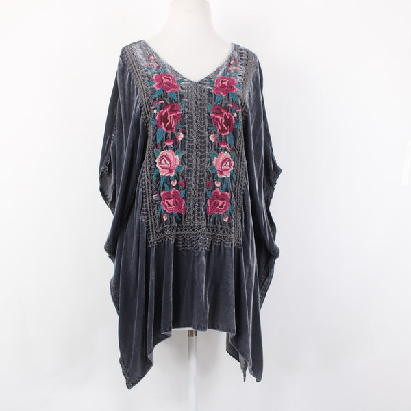 Johnny Was JWLA Top Sz M Gray Multi Color Velour Embroidered Rayon Silk Top