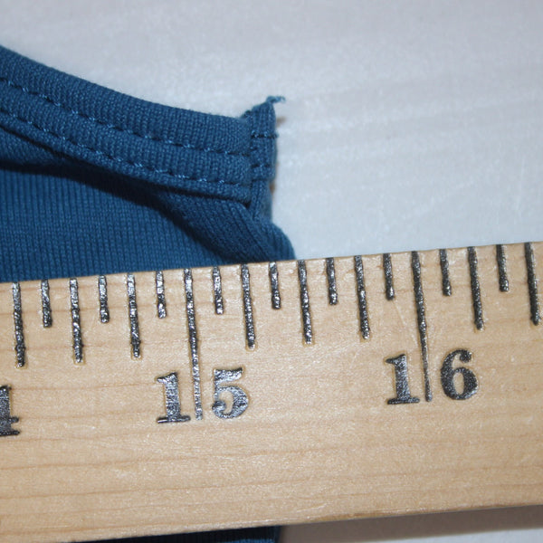 Glyder Active Wear Top Sz L Blue Racerback Eyelet Back Nylon Spandex AW Top