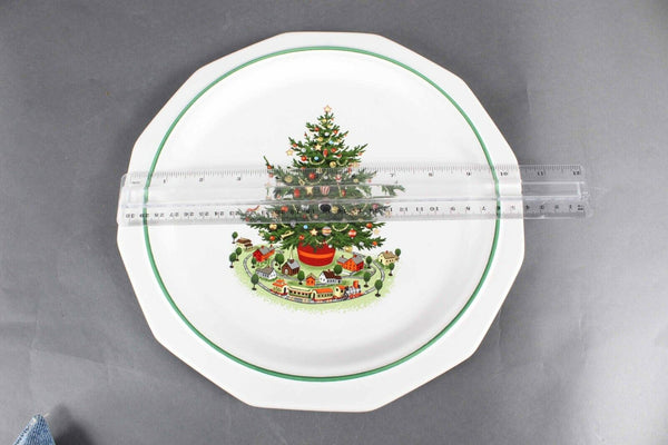 Pfaltzgraff Christmas Heritage 2-Tier Serving Tray