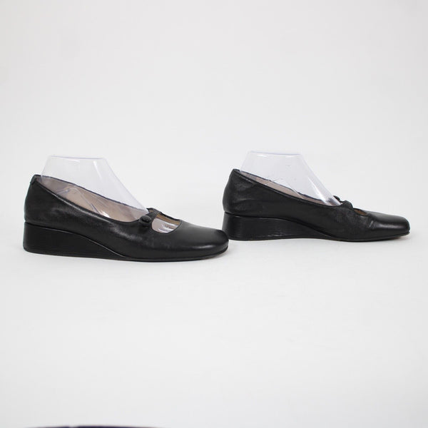 Taryn Rose Kristy Nappa Sz 38.5 M Black Leather Upper Inner 1.25" Wedge
