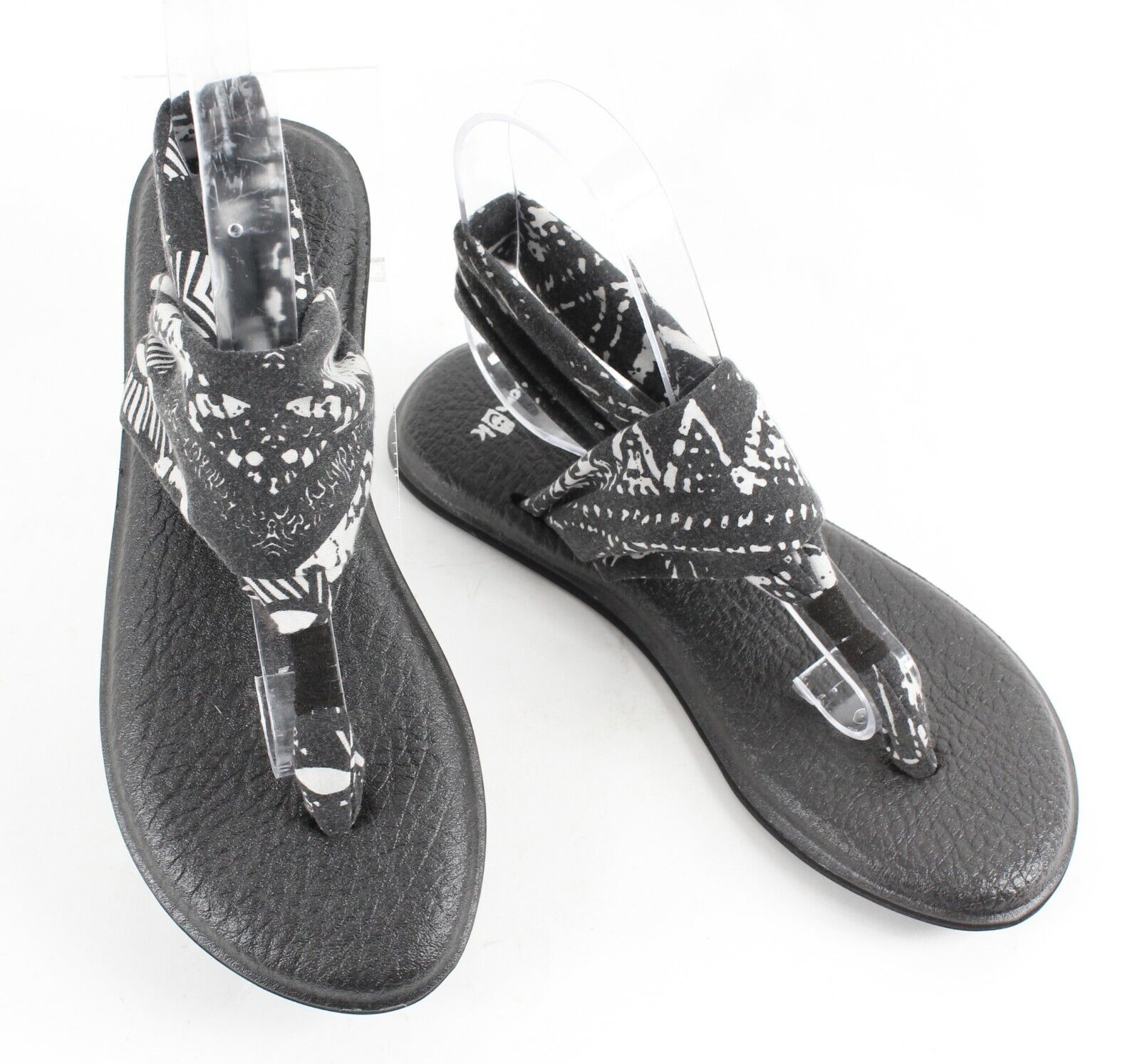 Sanuk Sz 7 Black White Fabric .5" Man Made Heel Sole Comfort Sandal