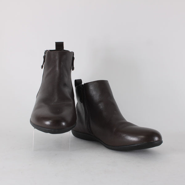 Revere Booties Toronto Sz 42 Chocolate Brown Zipper Leather Rubber Ankle