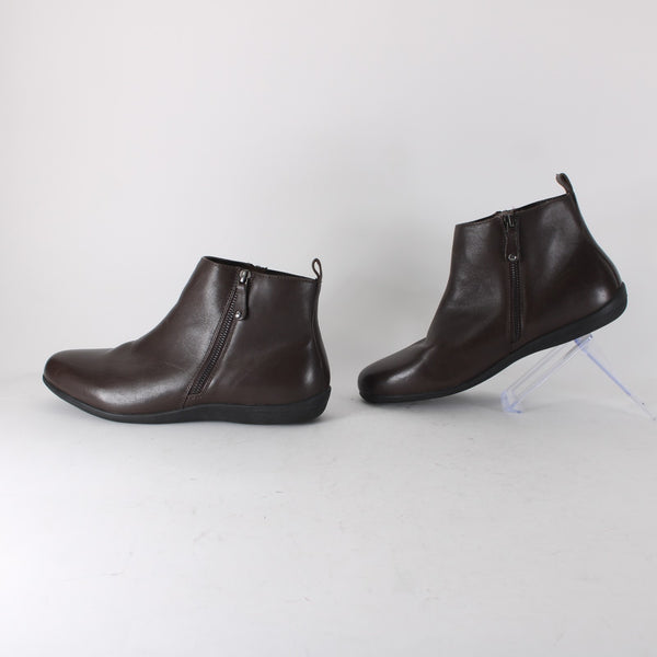 Revere Booties Toronto Sz 42 Chocolate Brown Zipper Leather Rubber Ankle