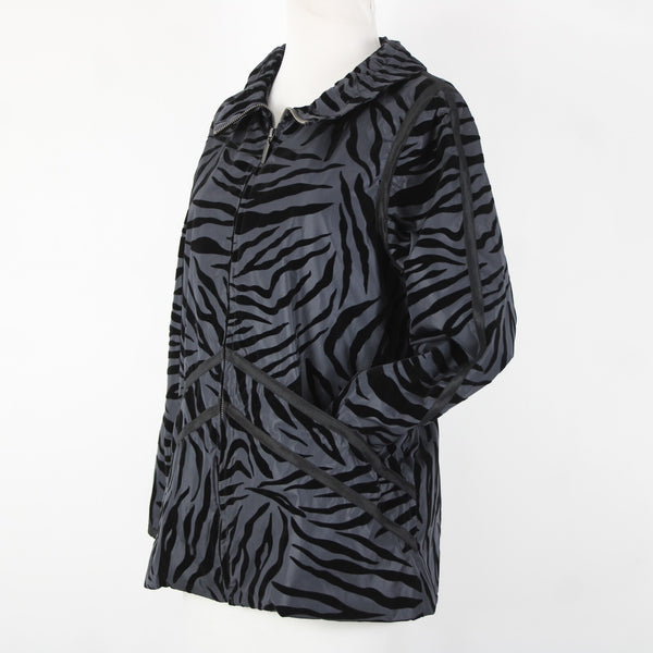 Flair NEW Sz S Black Gray Animal Print Mixed Media Collar  100% Polyester Jacket