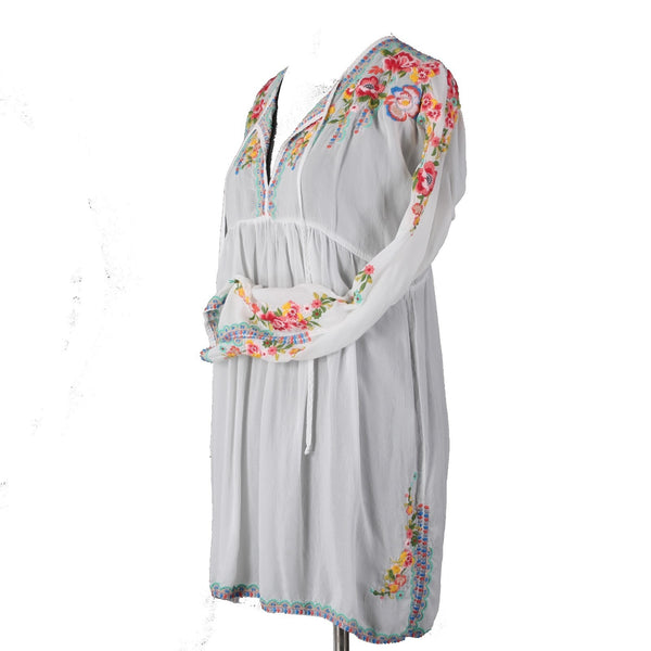 Johnny Was Top Sz M White Multi Colored V Neck Embroidered 100% Cupra Rayon Top