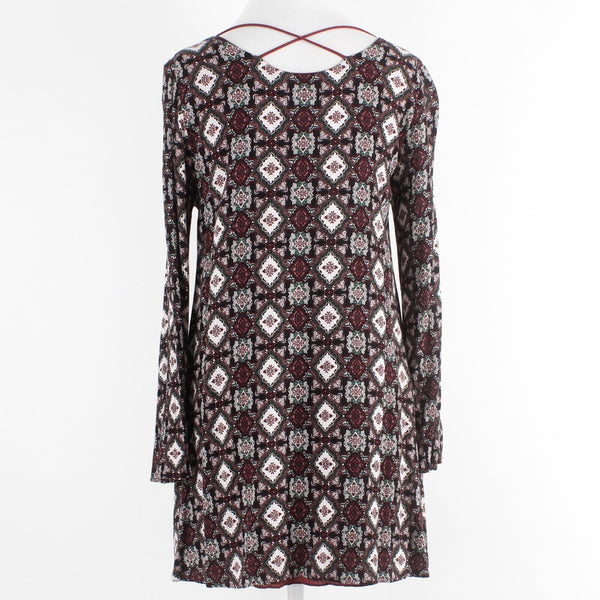 Stella Laguna Beach Sz S Burgundy Multi Lined Criss Cross Neck Poly Knit Dress