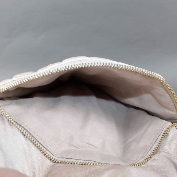 Alyssa NEW 14 X 16 X 3.5 Creamy Gold Zip Top Pockets Vegan Lead Free Soft Purse
