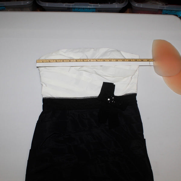 Max Cleo NEW $229 Sz 8 Black White Strapless Bow Embellished Fitted Poly Dress