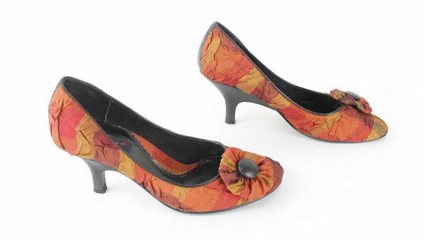 Baci Sz 8.5 Orange Gold Multi Stripe Fabric Upper Rosette Toe 3.25" Heels