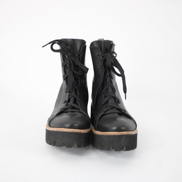 All Black Sz 38.5 Black Tan Lace Up Zipper Closure Leather Rubber Sole 2" Boots