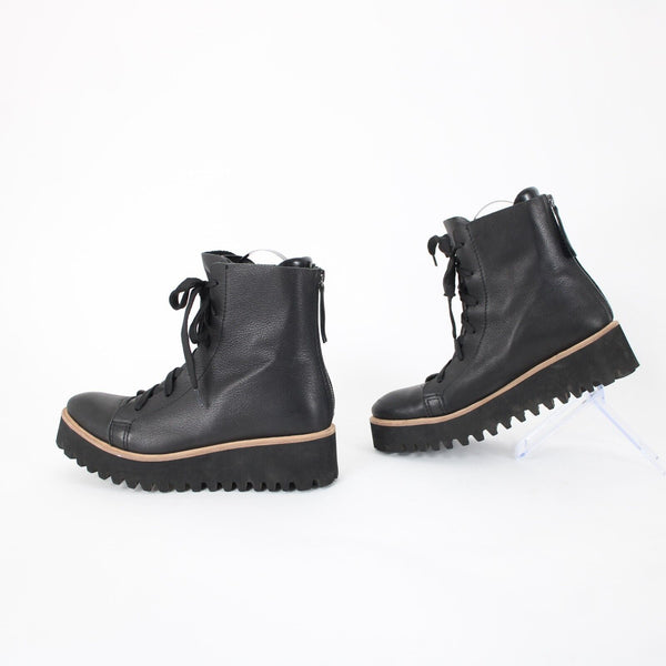 All Black Sz 38.5 Black Tan Lace Up Zipper Closure Leather Rubber Sole 2" Boots