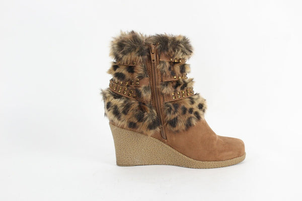Joan Boyce Sz 6M Brown Black Strappy Rhinestone Faux Fur Suede Wedge Boot