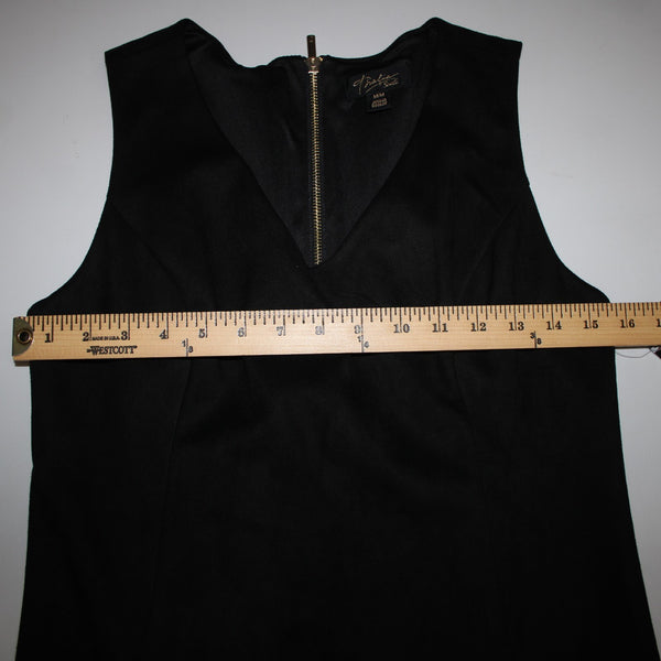 Thalia Sodi NEW Quito Sz M Deep Black Lined Laser Cut Faux Suede Polyester Dress
