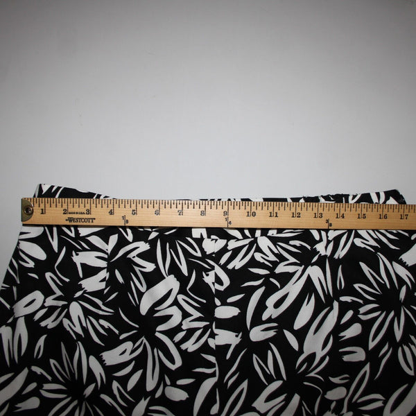 Saks Fifth NEW $190 Sport Sz 18 x 26 Black White Elastic Waist Cotton Pant