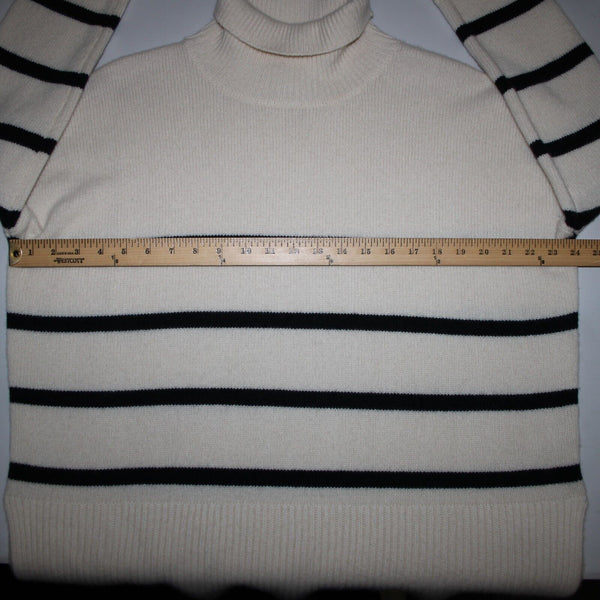 Nordstrom Signature Sz M Beige Black Oversized Turtleneck 100% Cashmere Sweater