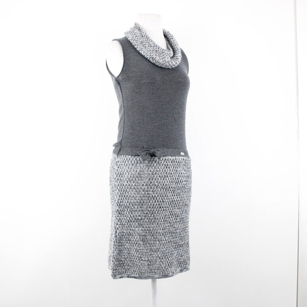 Miss Money NEW $186 Perla Sz M Gray White Knit Belted With Scarf Wool Dress