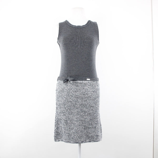Miss Money NEW $186 Perla Sz M Gray White Knit Belted With Scarf Wool Dress