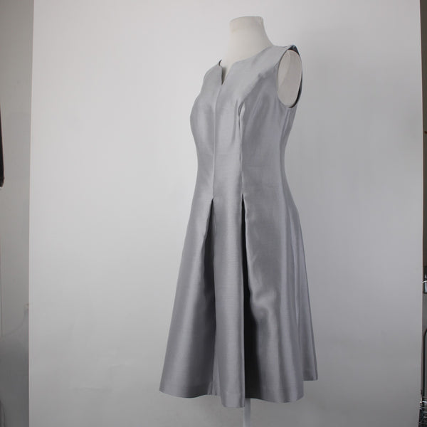 Talbots Dress Sz 2 Silver V Neck Pockets Lined Pleated Silk Cotton Poly Dress