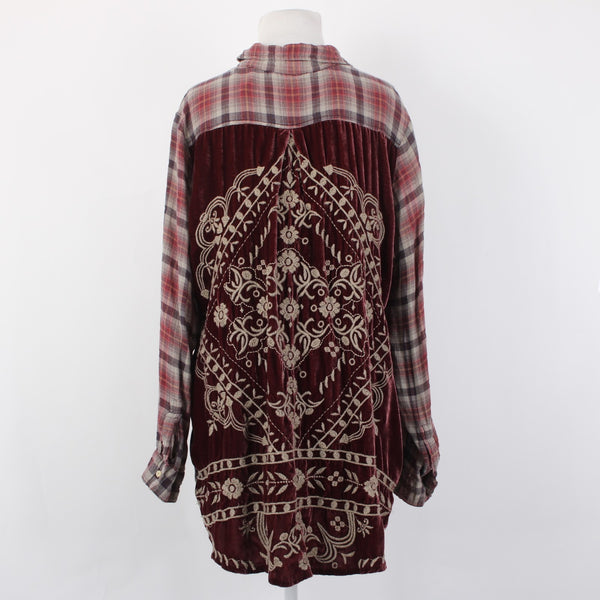 Johnny Was Workshop Top Sz L Burgundy Red Tan Embroidered Buttons Cotton Top