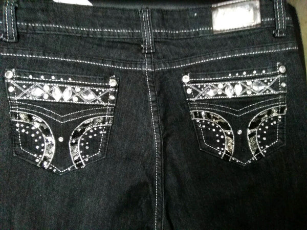 Grandeur Sz 11 x 17 Black Denim Cotton Blend Rhinestone Pocket Capri Jeans