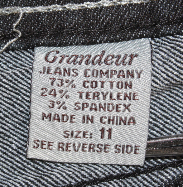 Grandeur Sz 11 x 17 Black Denim Cotton Blend Rhinestone Pocket Capri Jeans