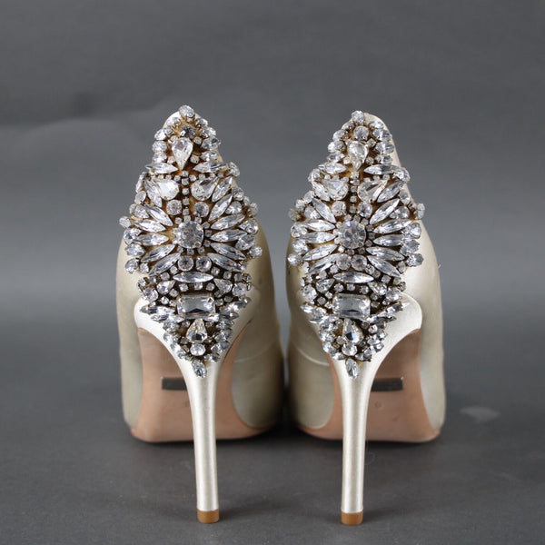 Badgley Mischka Sz 9 Cream Silver Rhinestones Heels MM w Leather Sole 4" Heel