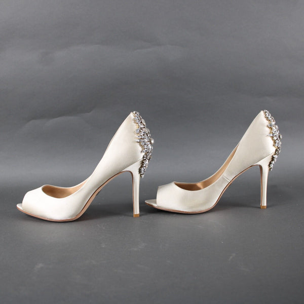 Badgley Mischka Sz 9 Cream Silver Rhinestones Heels MM w Leather Sole 4" Heel