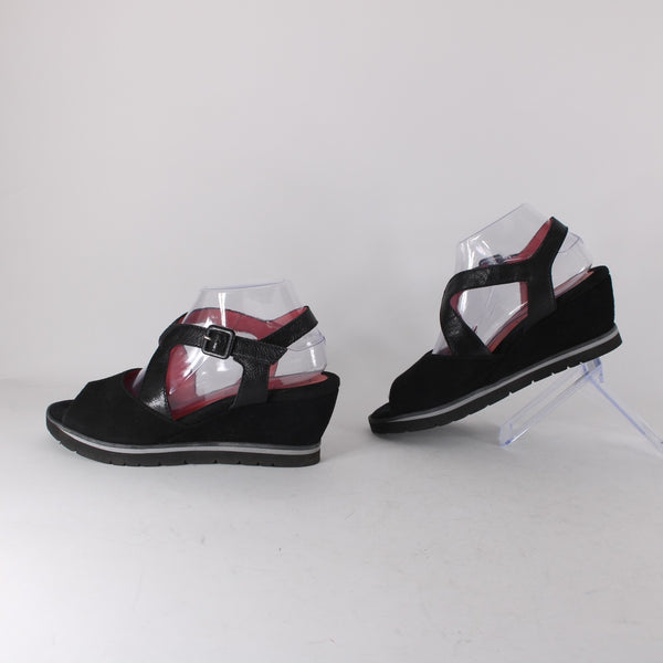 Pas De Rouge Wedge Heels Camoscio Dover Sz 39 Black Suede Leather 2.5" Heel