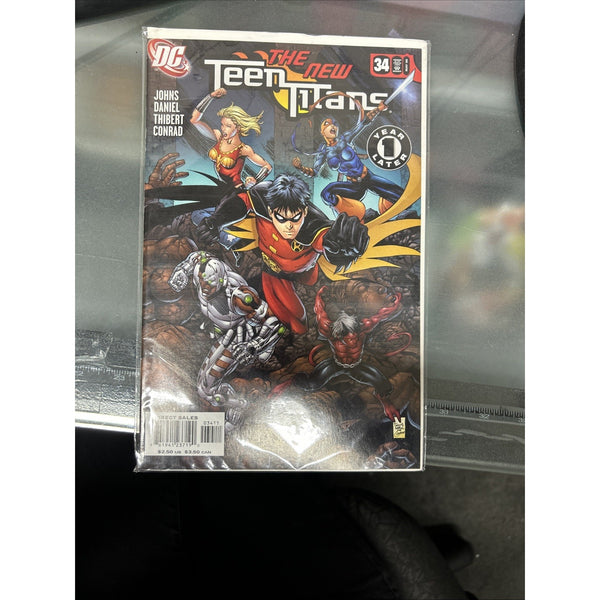 DC Comics Teen Titans #34 May 2006 Comic Book