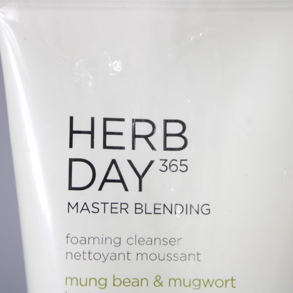 The Face Shop NEW Herb Day Master Blending 170ml/5.7 fl oz Foaming Cleanser