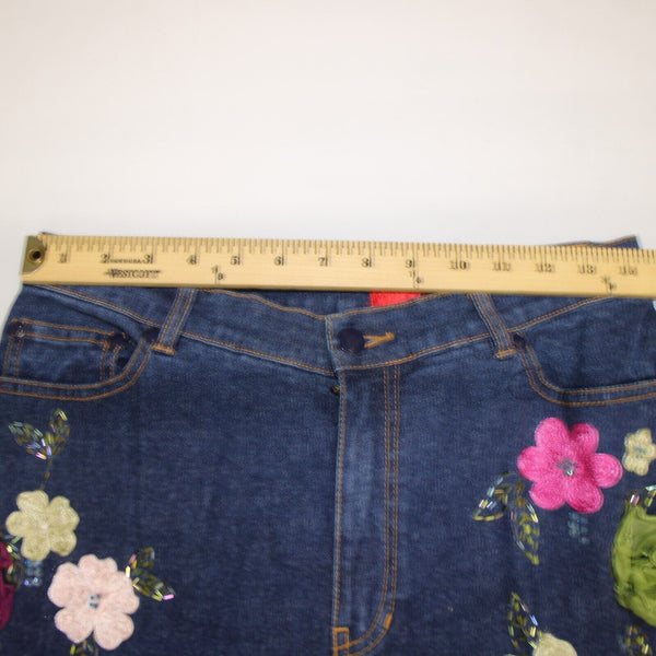 V Very Vera ALTERED Sz 8 x 33 Denim Blue Embroid Beaded Floral Ramie Cotton Jean