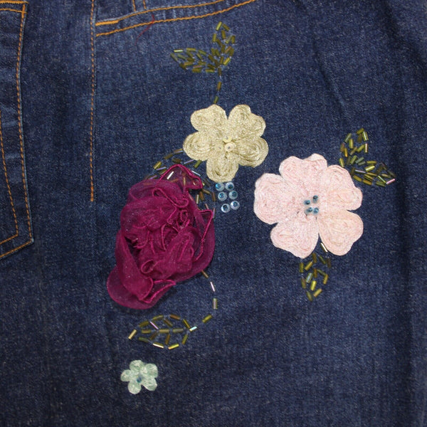 V Very Vera ALTERED Sz 8 x 33 Denim Blue Embroid Beaded Floral Ramie Cotton Jean