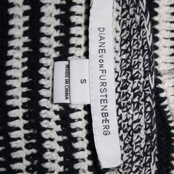 Diane Von Furstenberg Sz S Navy Blue White Striped Tight Knit Wrap Sweater